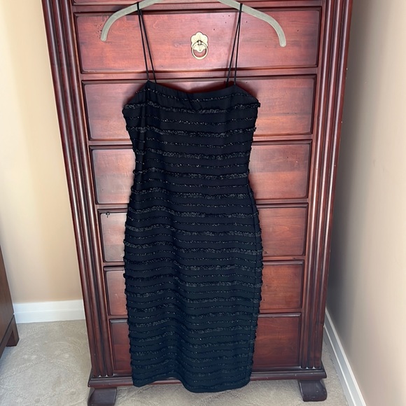 JS Boutique Dress - Picture 1 of 6
